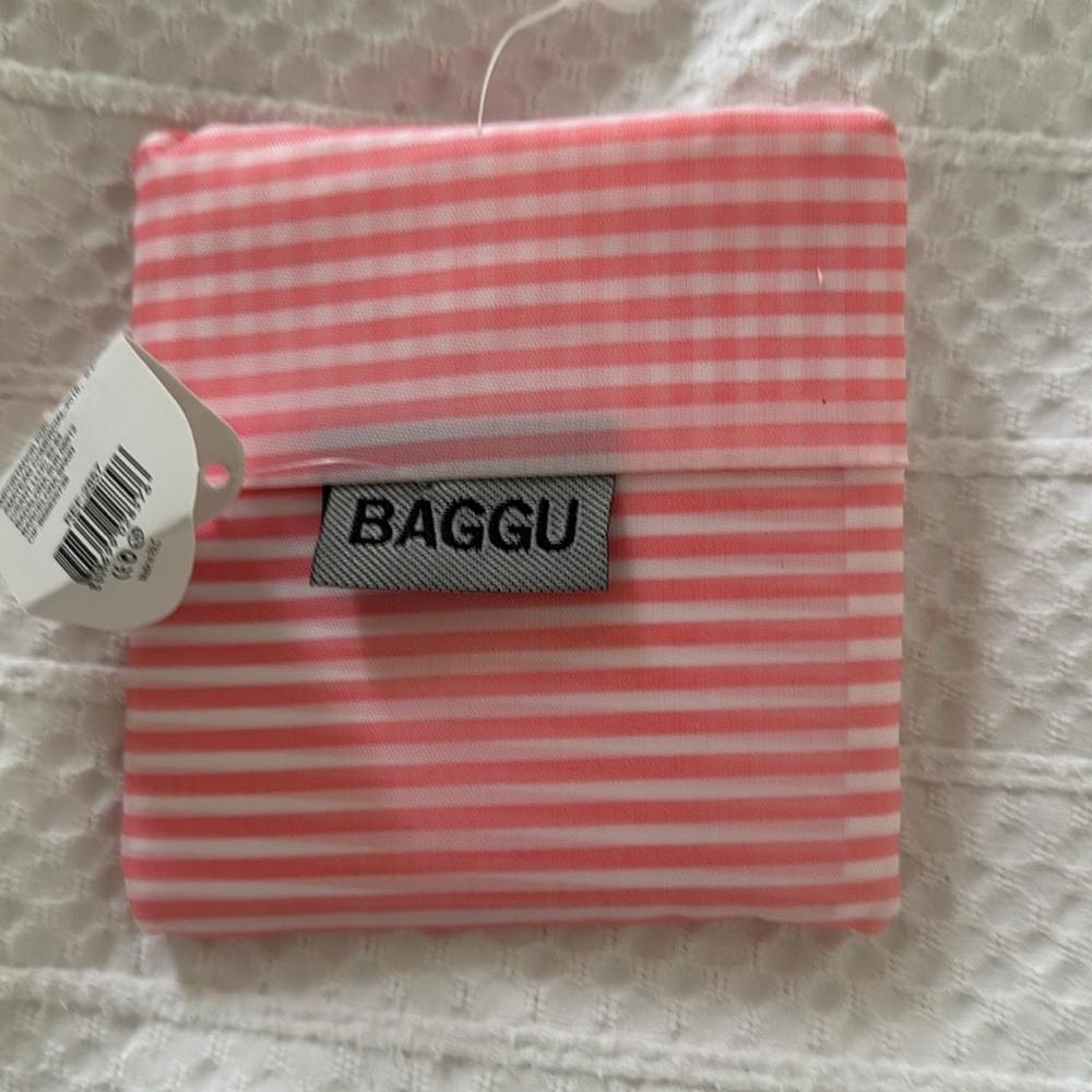 2 NWT IMITATION BAGGU foldable TOTE bags - turquoise/stars & Pink stripes - Picture 5 of 10